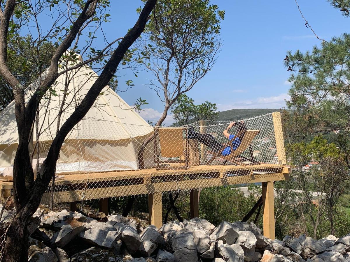 Bigova Glamping Hotell Kotor Eksteriør bilde