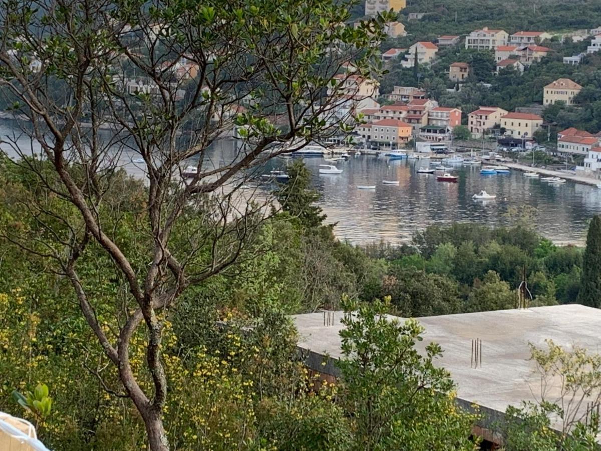 Bigova Glamping Hotell Kotor Eksteriør bilde