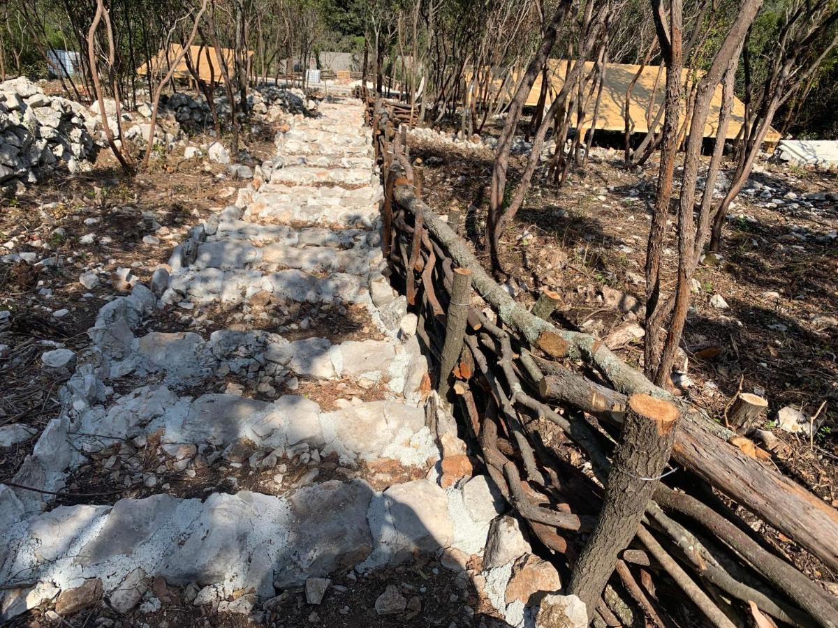 Bigova Glamping Hotell Kotor Eksteriør bilde