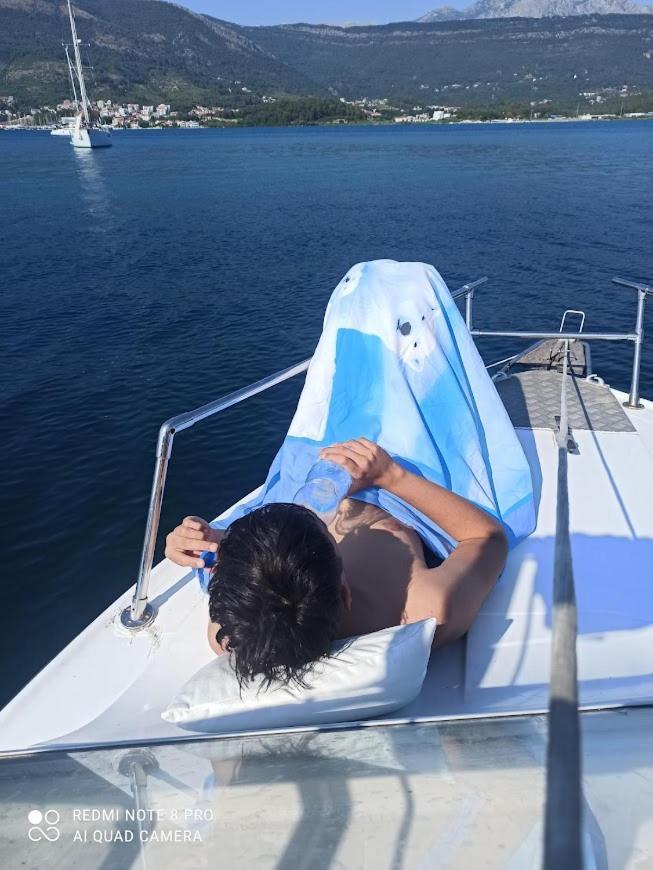 Bigova Glamping Hotell Kotor Eksteriør bilde