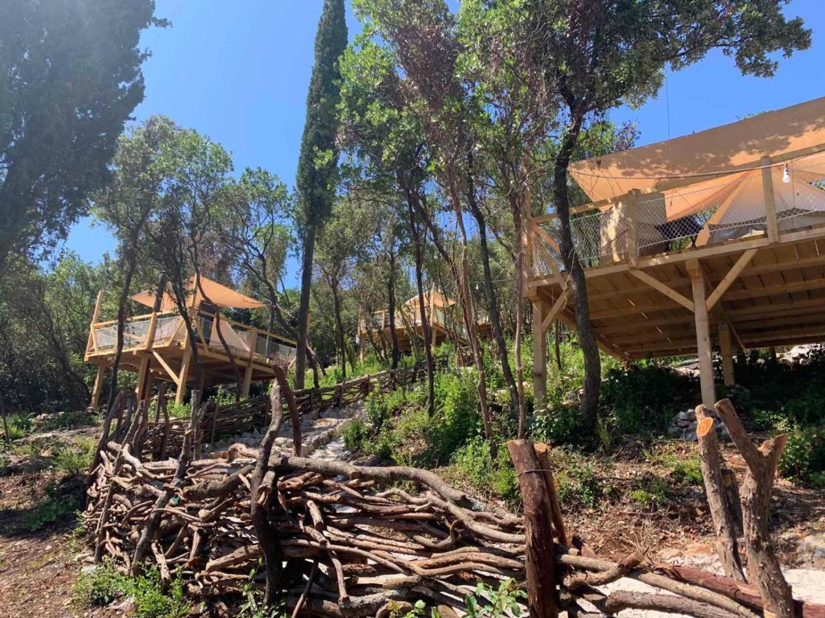 Bigova Glamping Hotell Kotor Eksteriør bilde