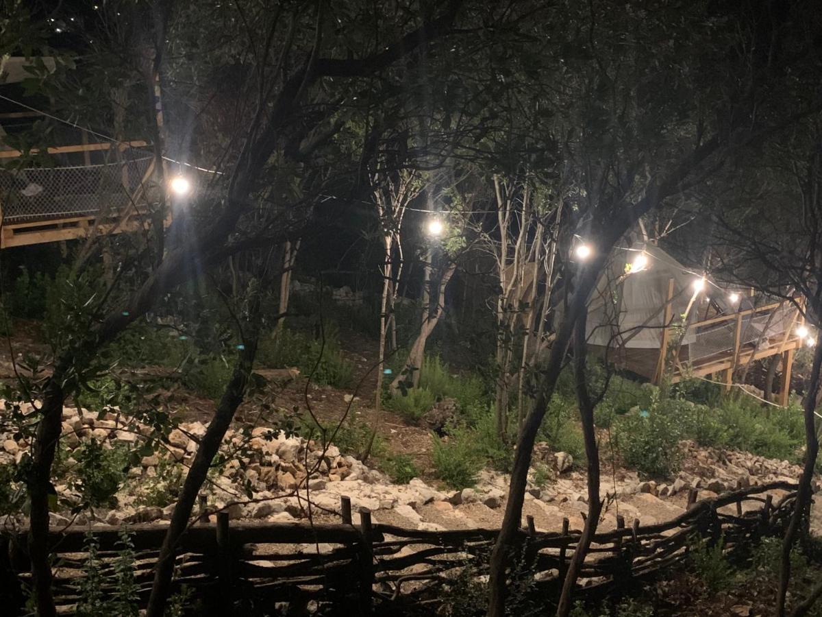 Bigova Glamping Hotell Kotor Eksteriør bilde
