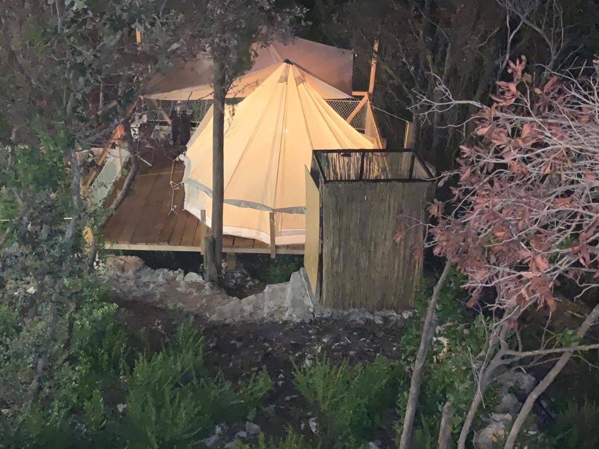 Bigova Glamping Hotell Kotor Eksteriør bilde